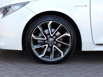 Toyota Corolla Touring Sports